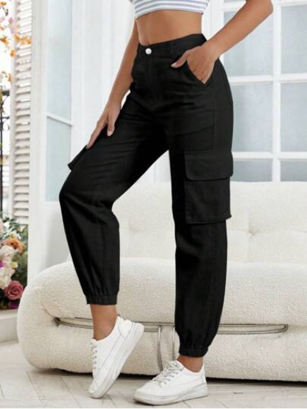 SHEIN Black Cargo Pants